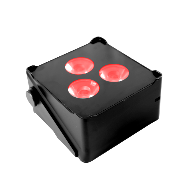 Luzes de vento externas vibrantes: LEDs RGBW 3X10W 4 em 1 alimentados por bateria